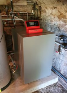 Pompe à chaleur eau-eau sur géothermie installée par Planète Energies sur la ville de Messimy